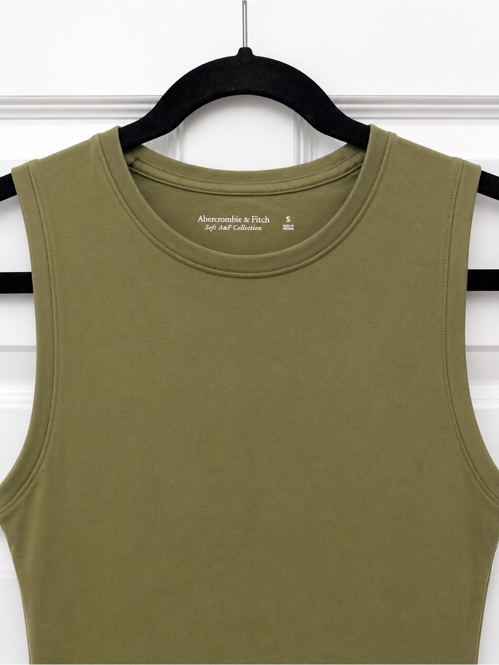 Abercrombie Sleeveless Green Crew neck bodysuit size Small - Picture 5 of 5
